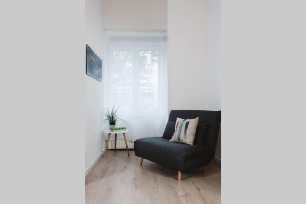 City Apartment Near Shooping Center, 6 Guests 베를린 외부 사진